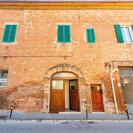 Porta Romana Charming Near The Center! Apartmán