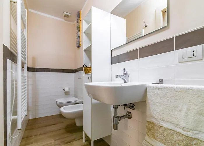 Porta Romana Charming Near The Center! Appartement *